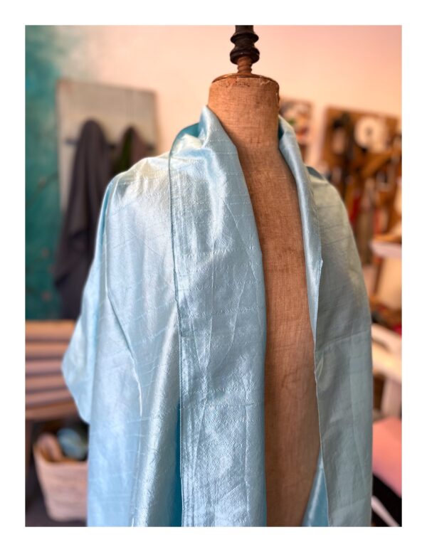 Stola shawl van zijde in turquoise blauw