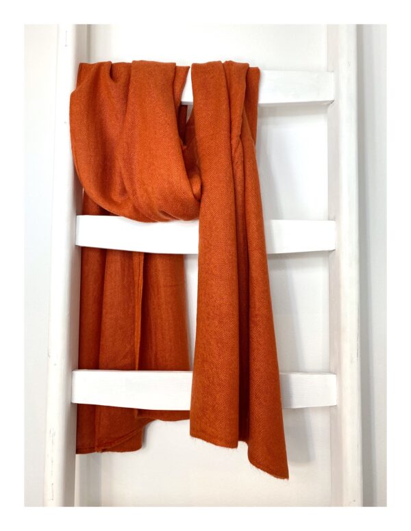 Basic Lovely Scarfs shawl, licht oranje