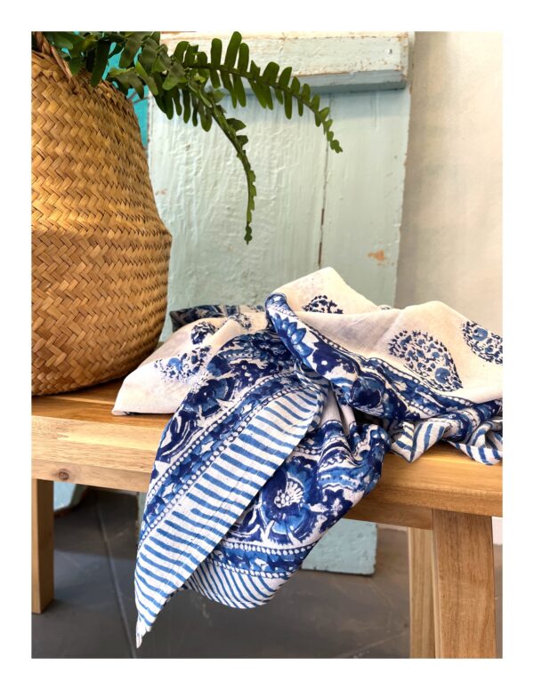 Pareo shawl van katoen blauw met wit