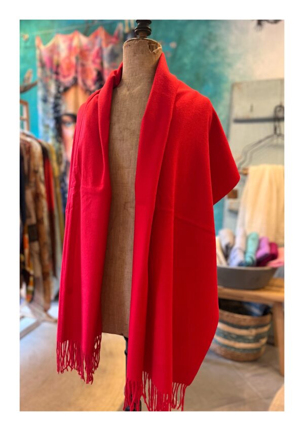 Rode shawl van viscose en cashmère wol