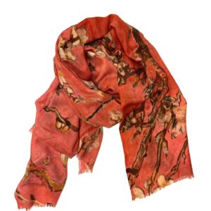 Paarse Otracosa shawl met bloesem takken