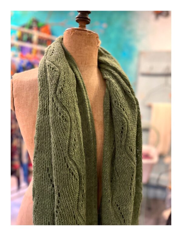 ajour gebreide shawl groen