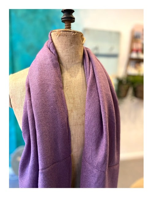 Basic Lovely Scarfs shawl in lila