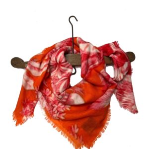oranje rode vierkante sjaal van Otracosa