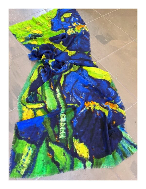 art shawl van Otracosa met de irissen van van Gogh