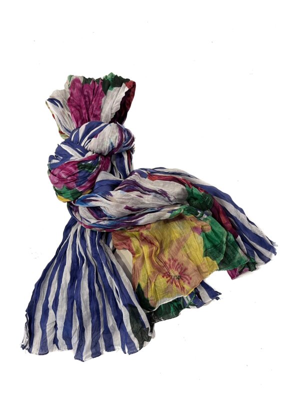 Krinkel sjaal van katoen, blauw gestreept met bloemen