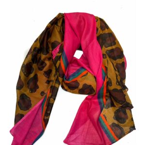 Pareo shawl met fuchsia roze en dierenprint