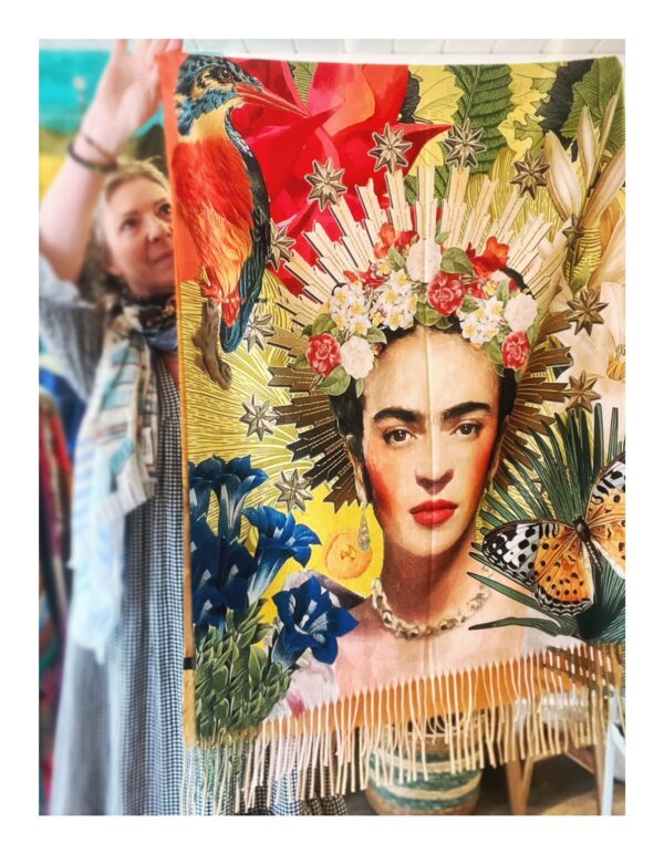 Dubbelzijdige Frida Kahlo stola shawl met geel