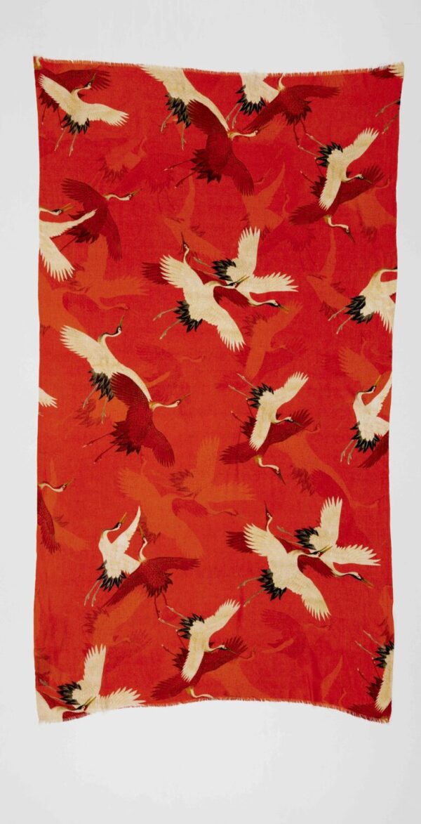 rode Otracosa shawl met kraanvogels
