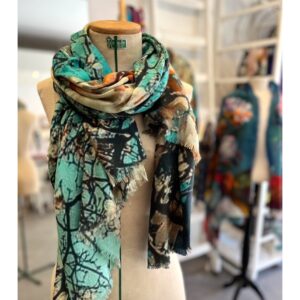 turkoois blauwe kunst shawl van Otracosa