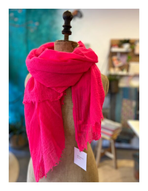 Zachte Moment Amsterdam sjaal van wol in roze