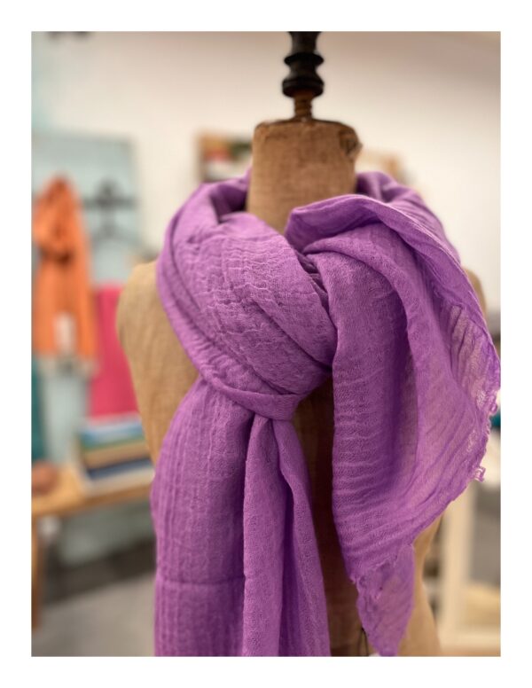 Zachte Moment Amsterdam sjaal van wol in paars