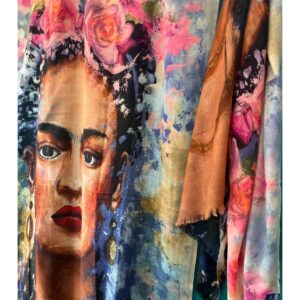 all season Otracosa shawl met Frida Kahlo