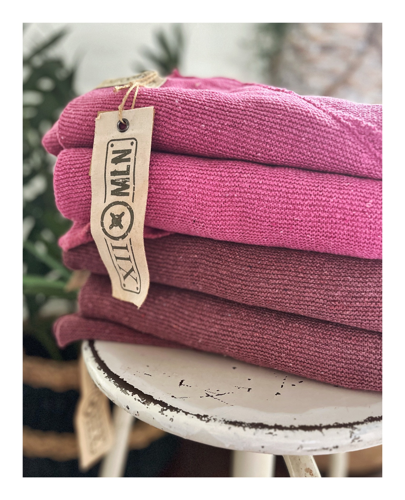 Driehoek sjaal van twelve Million, cerise roze