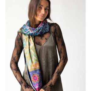Blauwe patchwork shawl van fluweel