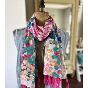 Katoenen bloemen sjaal, langwerpige damessjaal met roze franjes