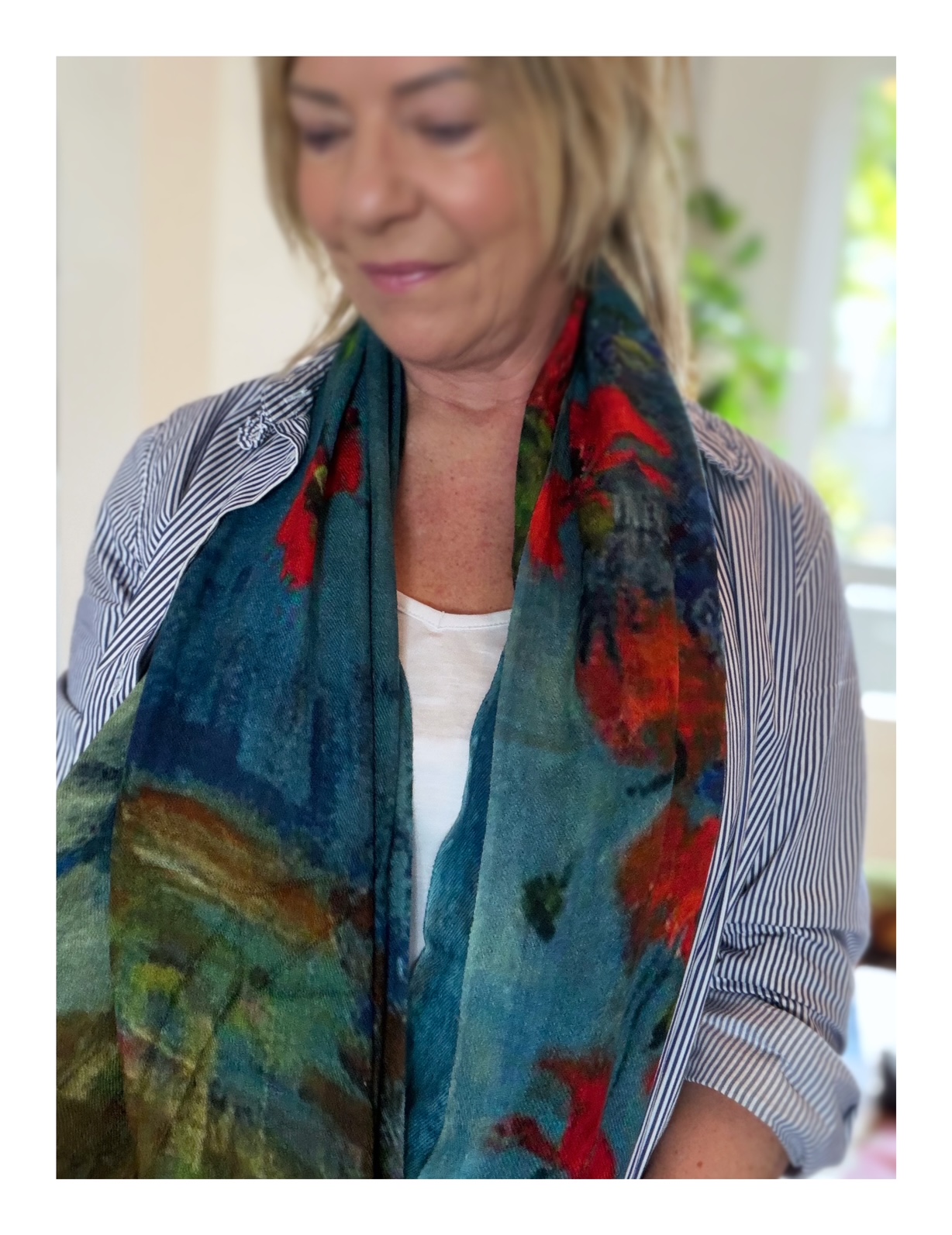 Wollen art sjaal Van Gogh blauw - bloemenstilleven met klaprozen